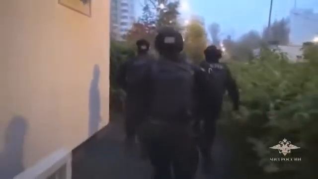Жестокое задержание МВД России Оперативная съемка смотреть онлайн