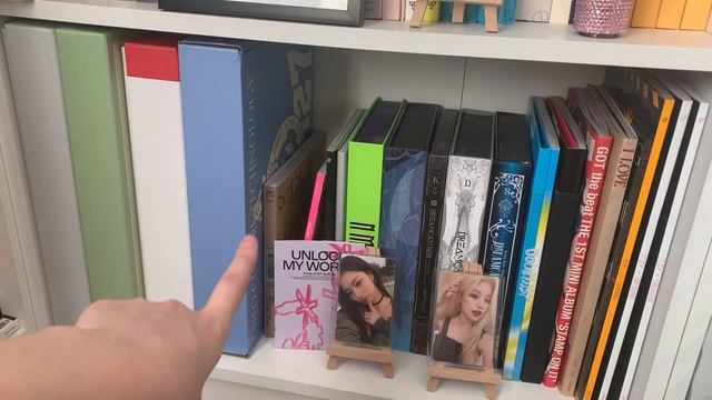 First kpop shelves tour! (500+ albums) ♡ Nct, Loona, Svt, Aespa, Twice, Zb1 & many more! смотреть онлайн
