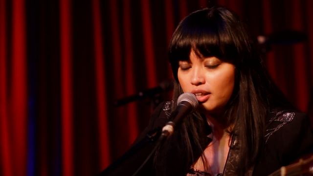 Melissa Polinar: Finalist of Guitar Centers Singer-Songwriter 2