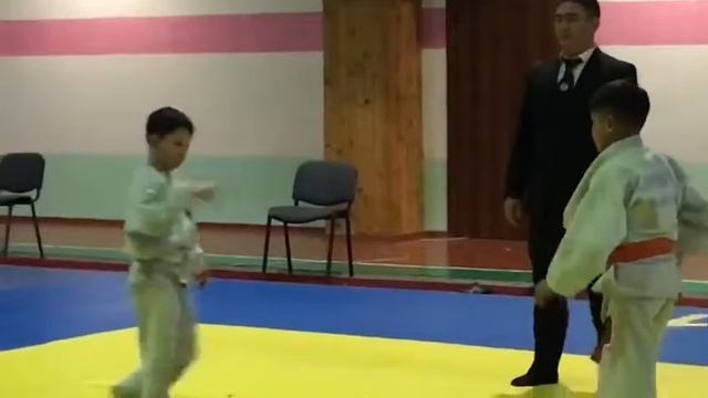 Ушарал дзюдо красавчики(4) смотреть онлайн