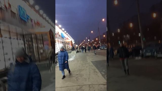 🍁 Вечерняя прогулка по району. магазин аптека кафе Пятёрочка Fix Price🌈🖐🙋♀️❤ смотреть онлайн