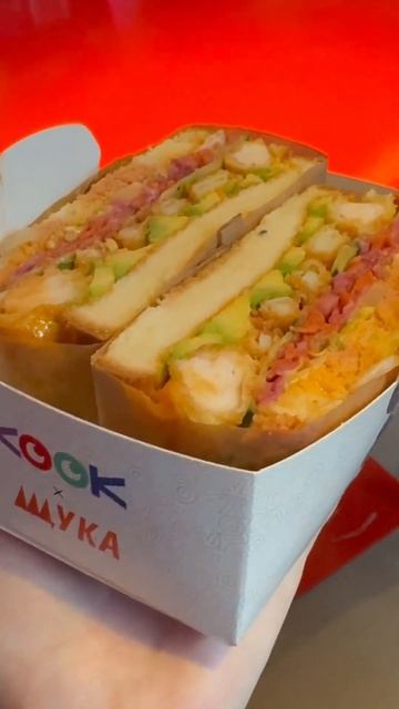 красивые блюда в корейском бистро Kook 🍤 #обзор #москва #kook #еда #shorts #рек #обзоркафе #food смотреть онлайн