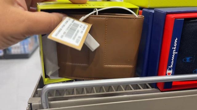 Дубай Сейчас Обалдеть Можно! Цены На Одежду Обувь Бренды Еду ТЦ Марина Мол Сколько Стоит Бутерброд❗ смотреть онлайн