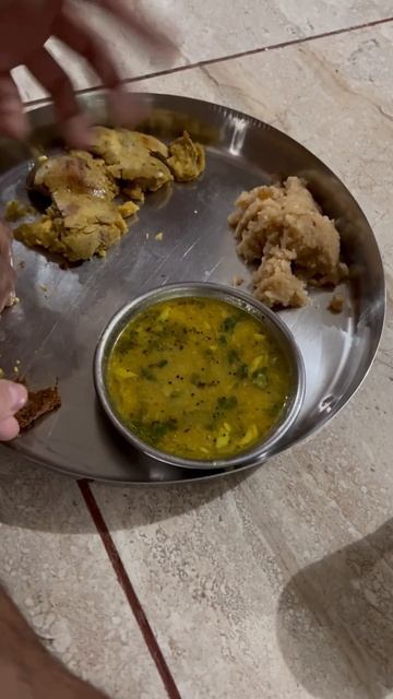 Традиционный индийский обед 🥗#индия смотреть онлайн