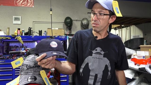 Vespa Hat Selection from Scooterwest.com! смотреть онлайн