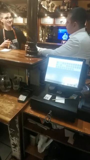 Дэниэл Рэдклифф в ресторане Колчак Омск. смотреть онлайн