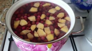 Селедка под шубой 🐟🐟🐟 Компот 🍎🍒🫐 Яичный сюрприз 🦆🪿🐓