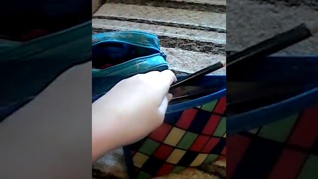 Собираются косметику в лагерь смотреть онлайн