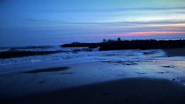 Одесский пляж в феврале / Odessa beach in February смотреть онлайн