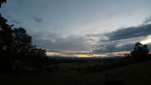 Me And My Broken Heart смотреть онлайн