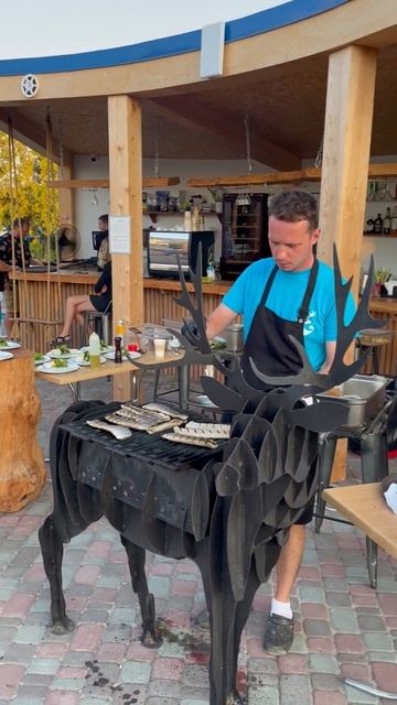 Готовим на мангалах каждую субботу все лето в Крыму в Оленевке! смотреть онлайн