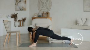 Йога для беременных в домашних условиях | 25-минут комплекс на все тело. Позы йоги