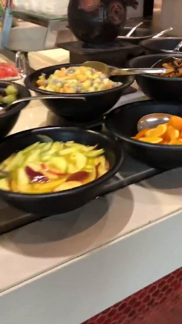 Завтраки в FAIRMONT AJMAN 5* (Эмират Аджман / ОАЭ) смотреть онлайн