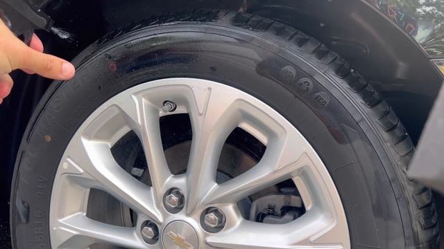 Шевроле Монза. Фары ночью в дождь. Поймал камень в лобовое смотреть онлайн