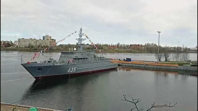 Спуск на воду корабля  противоминной обороны "Полярный " 24.04.2025 г.