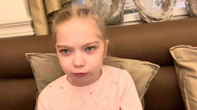 24 часа в кафе😎