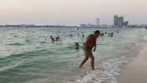 Пляж Movenpick Hotel Jumeirah Beach 5*. Dubai. UAE