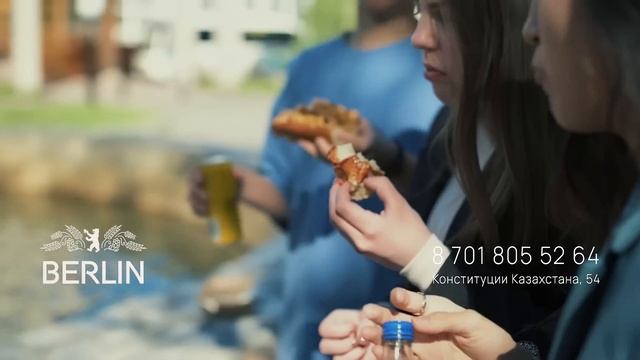 Хот-доги в ресторане Berlin, Петропавловск смотреть онлайн