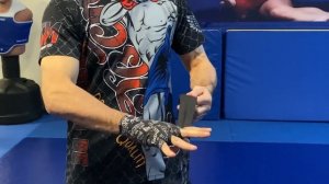 Как Бинтовать Руки в Боксе и ММА Самый простой способ