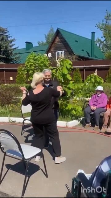 Пансионаты «Родной очаг» отдыхаем на свежем воздухе ☀️ #пансионатдляпожилых #пансионат #танцы смотреть онлайн