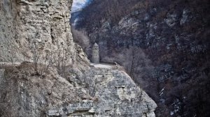 2 Чеченца, Ч1ИНХОЙ