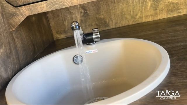 Внедорожный прицеп кемпер "Следопыт" от Taiga Camper смотреть онлайн