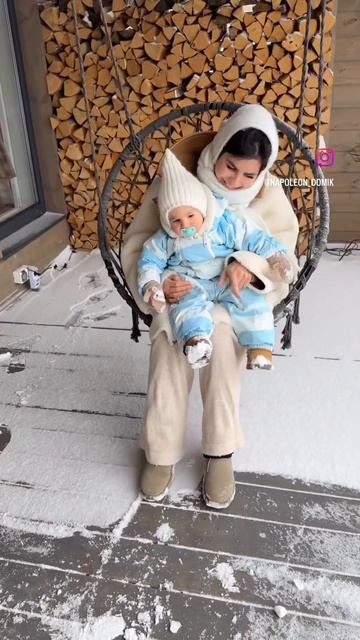 Помашем зиме ножкой? Приезжайте встречать теплую весну в на•ПОЛЕ•он дом #загородныйдом #отдых смотреть онлайн