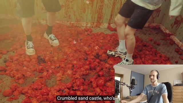 TXT - Can't You See Me. ПАРНИ ОТДЫХАЮТ ДОМА И ОБМАЗЫВАЮТСЯ КЛУБНИКОЙ (РЕАКЦИЯ) смотреть онлайн