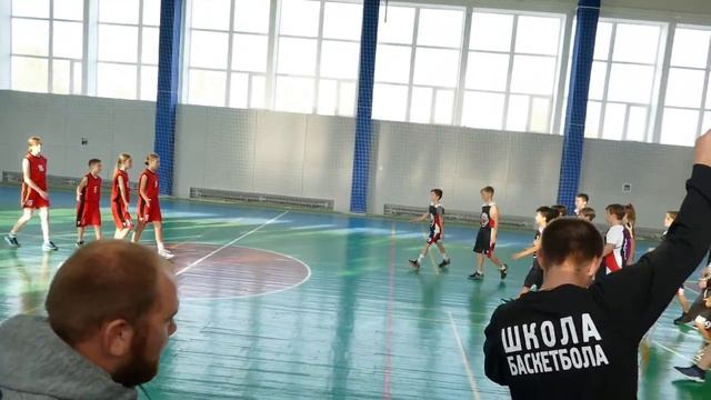 10 Schooll basketball 2009 - Люботин смотреть онлайн