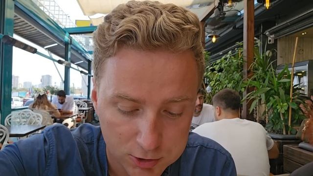 ДЕЛАЕМ ДЕЛА / СОФИЯ В МУЖСКОЙ ПАРИКМАХЕРСКОЙ / ЛУЧШЕЕ КАФЕ В МЕРСИНЕ 🇹🇷