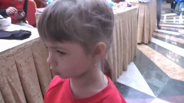 ВИДГОФ#Весёлый дворик#Лерочка учавствует в мастер классах смотреть онлайн