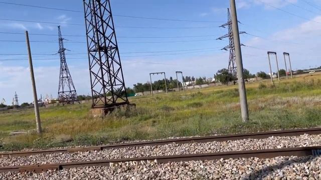 Купил новые кроссы,   прогуляться по городу  а шишуня прям принцесса 👸 и все про все