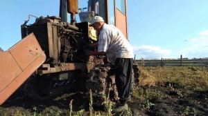 Запуск трактора Т 70