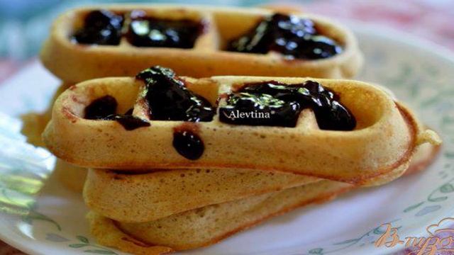 Вафли из цельнозерновой пшеницы на дрожжах