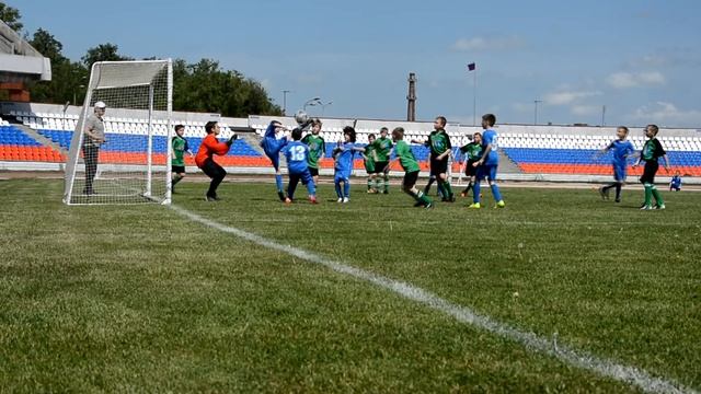 Удар по воротам в стиле Златана Ибрагимовича