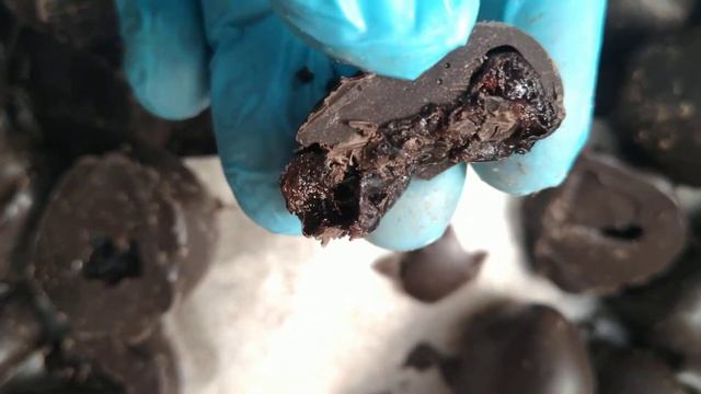 Чернослив в шоколаде смотреть онлайн