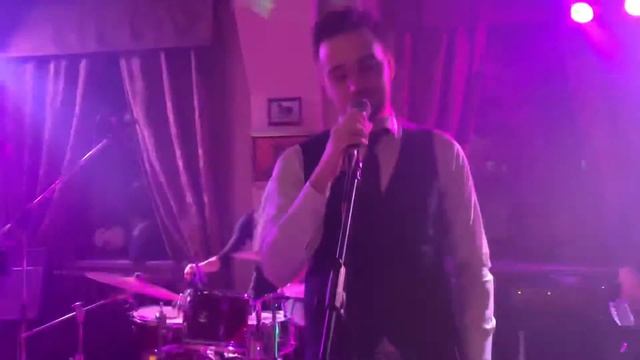 Андрей Акишкин - кавер промо с группой смотреть онлайн