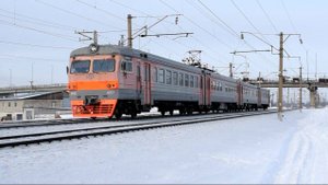 Служебный электропоезд ЭР9Е-4057/4058