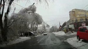 Ледяной дождь и гололед во Владивостоке