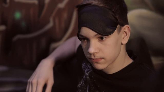 14-летие Даниила и Ярослава с друзьями в тайм-кафе смотреть онлайн