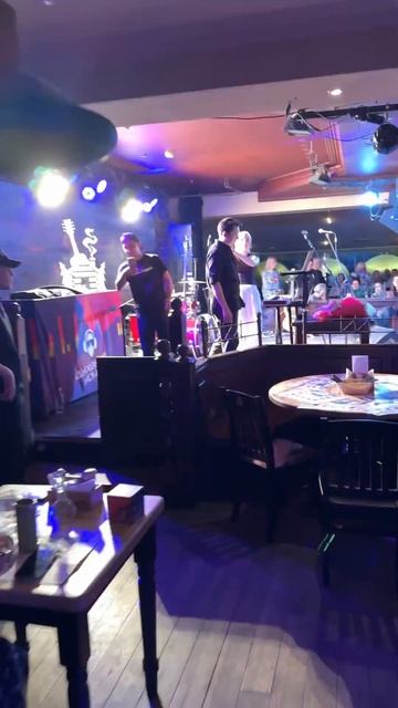 ВЫХОД РАИЛЯ АРСЛАНОВА на СЦЕНУ в КАЗАНИ смотреть онлайн