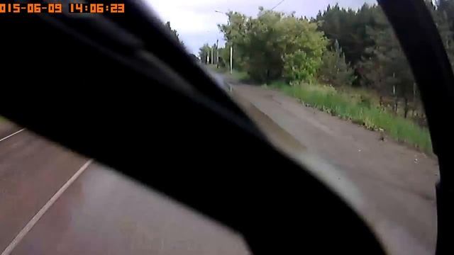 Лисенок выбежал под колеса :) Пермь смотреть онлайн