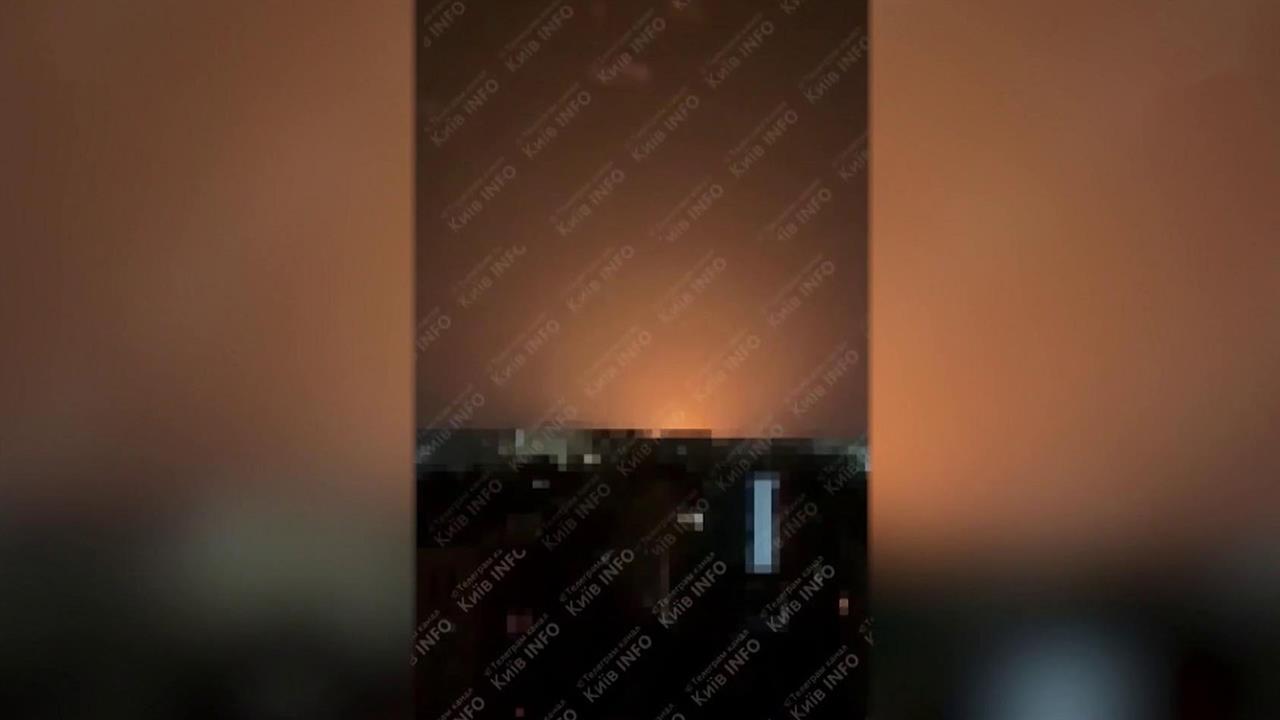 Российские силы ночью нанесли массированный удар по военным тылам ВСУ