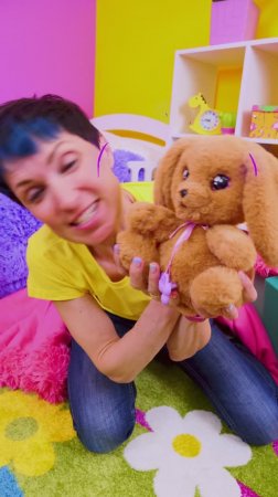🐩🐕Маша убаюкивает кокер-спаниеля! Baby Paws игрушки Далматин, Хаски, Лабрадор сладко спят