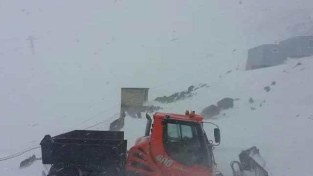 Из окна гостиницы на бочках смотреть онлайн