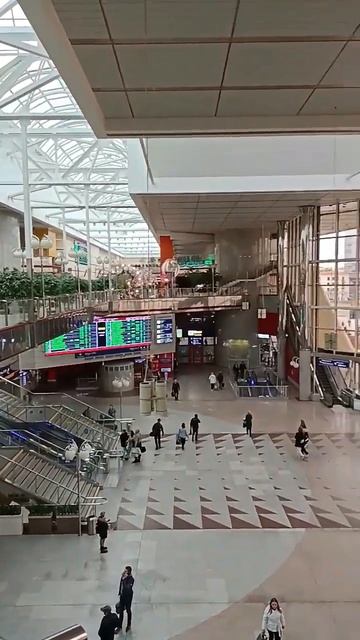 Minsk railway station Belarus 🇧🇾Вокзал Минск Беларусь 🇧🇾#shorts #belarus #minsk #minskworld #вокзал смотреть онлайн