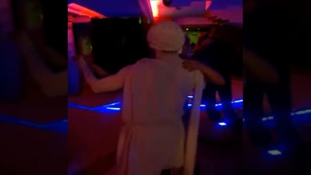 Танец с Бахусом смотреть онлайн