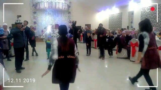 Баткен Айкол кыргыз бийчилери смотреть онлайн