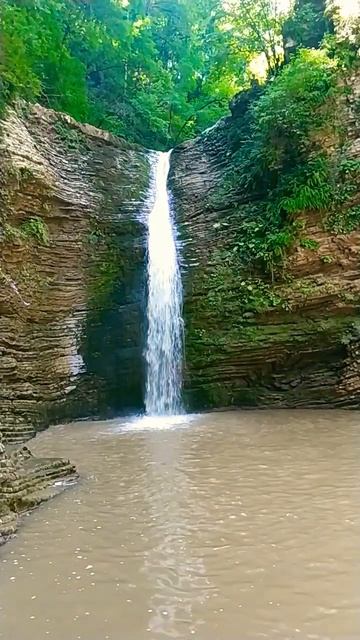 Адыгея.Водопад Девичья коса. Ручей Руфабго. смотреть онлайн