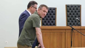 Генерала ВС РФ Попова приговорили к пяти годам колонии